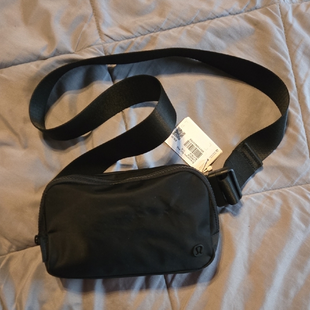 lululemon athletica Black Belt Bag Compact and Stylish